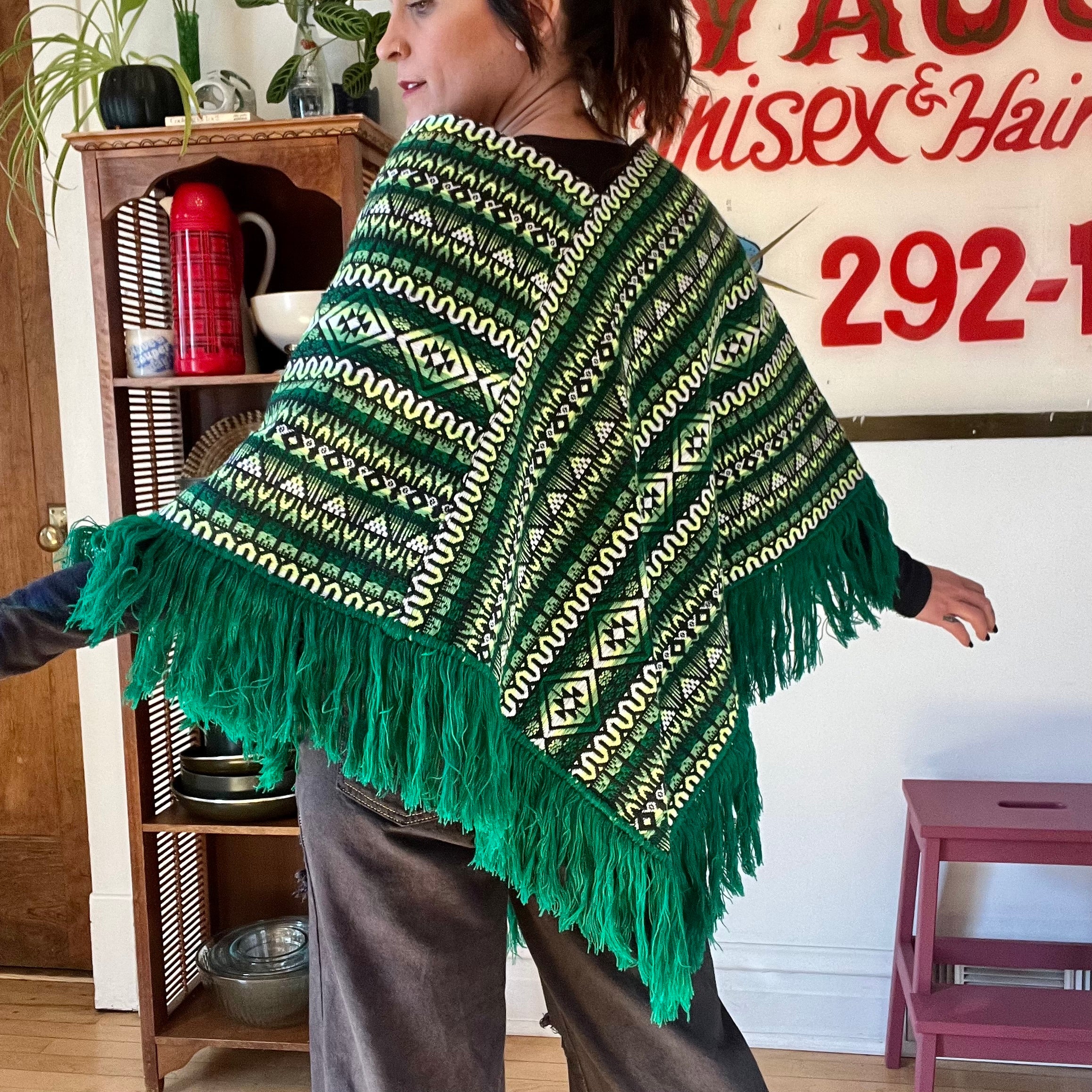 TOPPER SHAWL