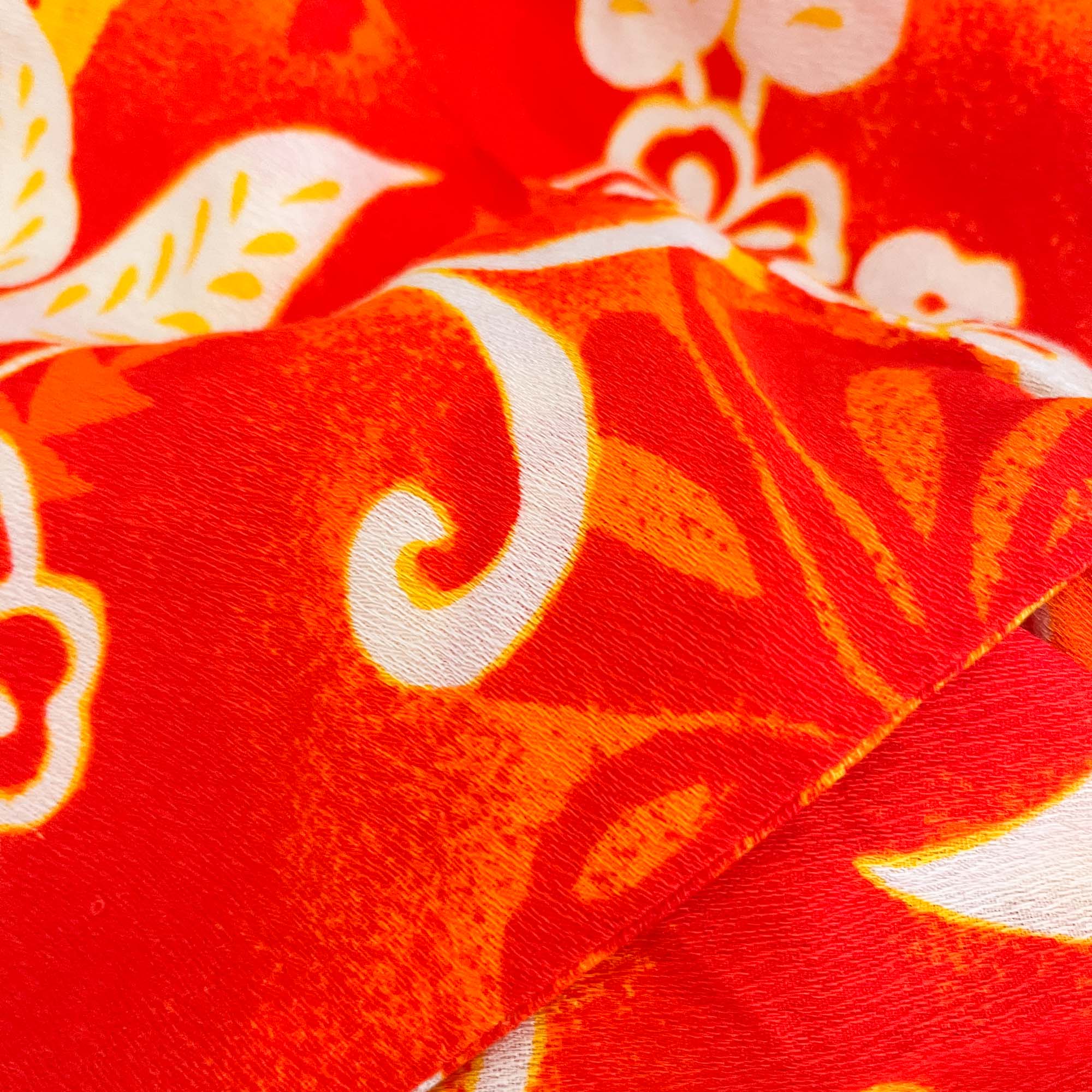 VINTAGE HAWAIIAN ROBE THE FYRE ISLAND ROBE