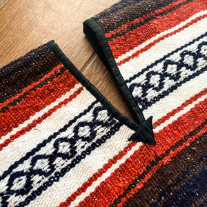 VINTAGE MEXICAN BLANKET PONCHO : THE COLUMBIAN PONCHO