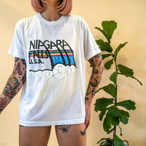 PRIDE FALLS VINTAGE T SHIRT