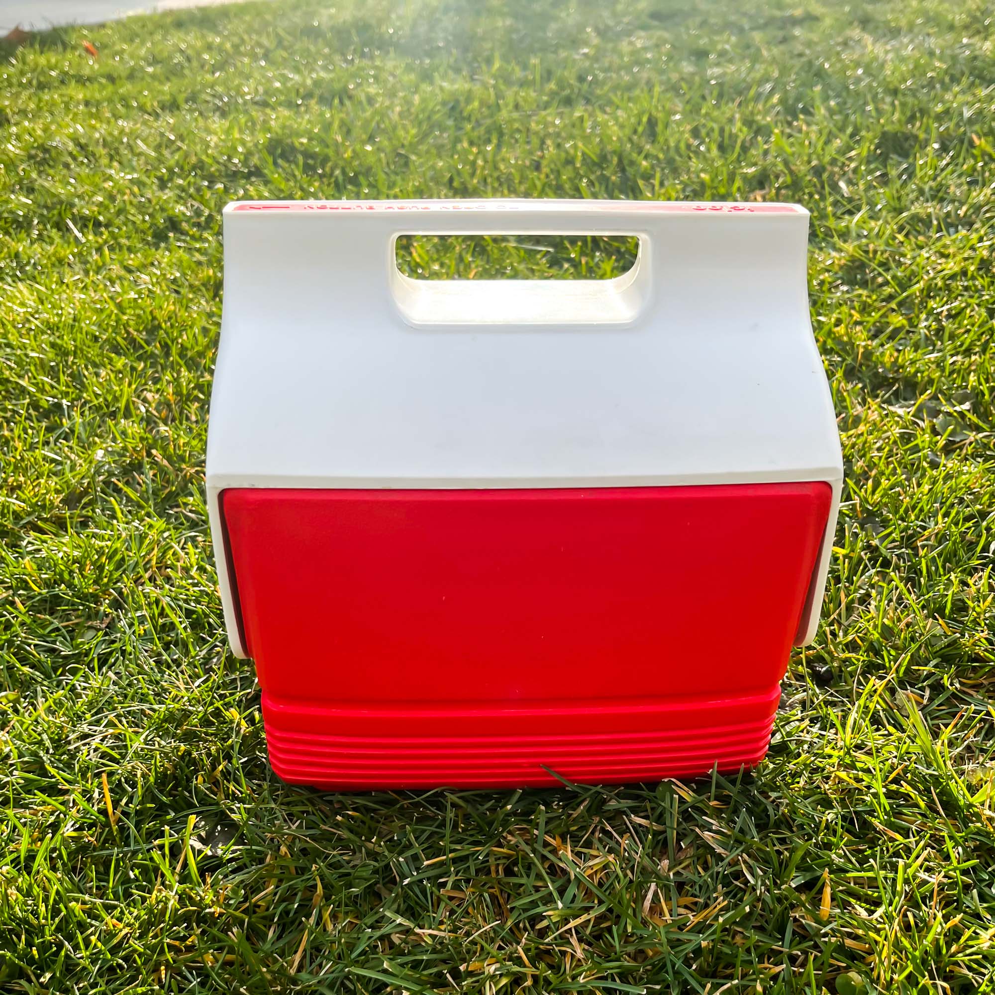 vintage red Igloo Mini Mate cooler 